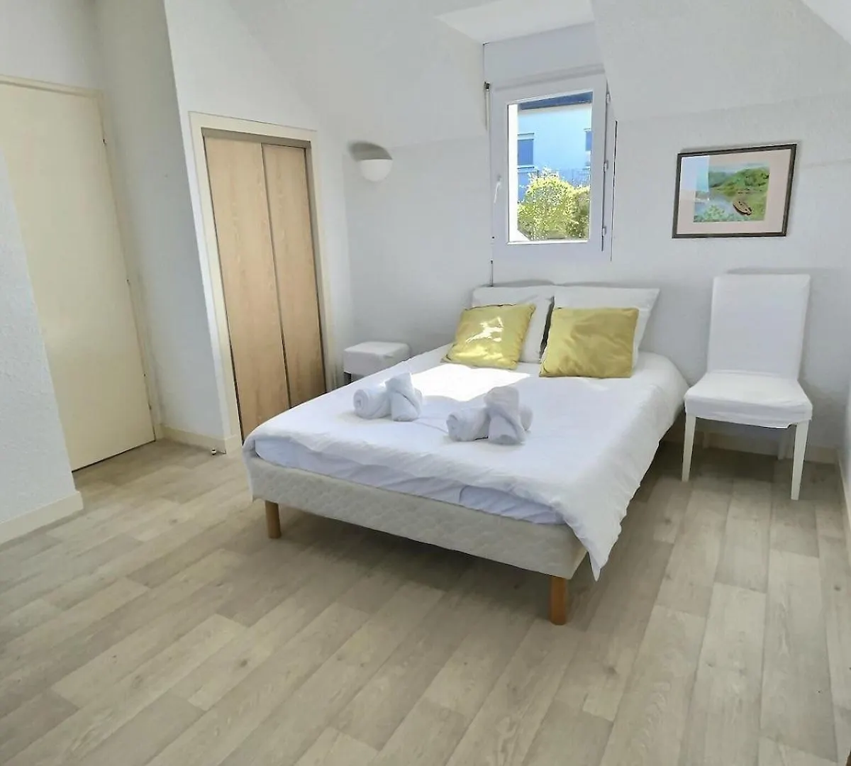 Nyaraló Belle Maison Vue Sur Mer Penvénan